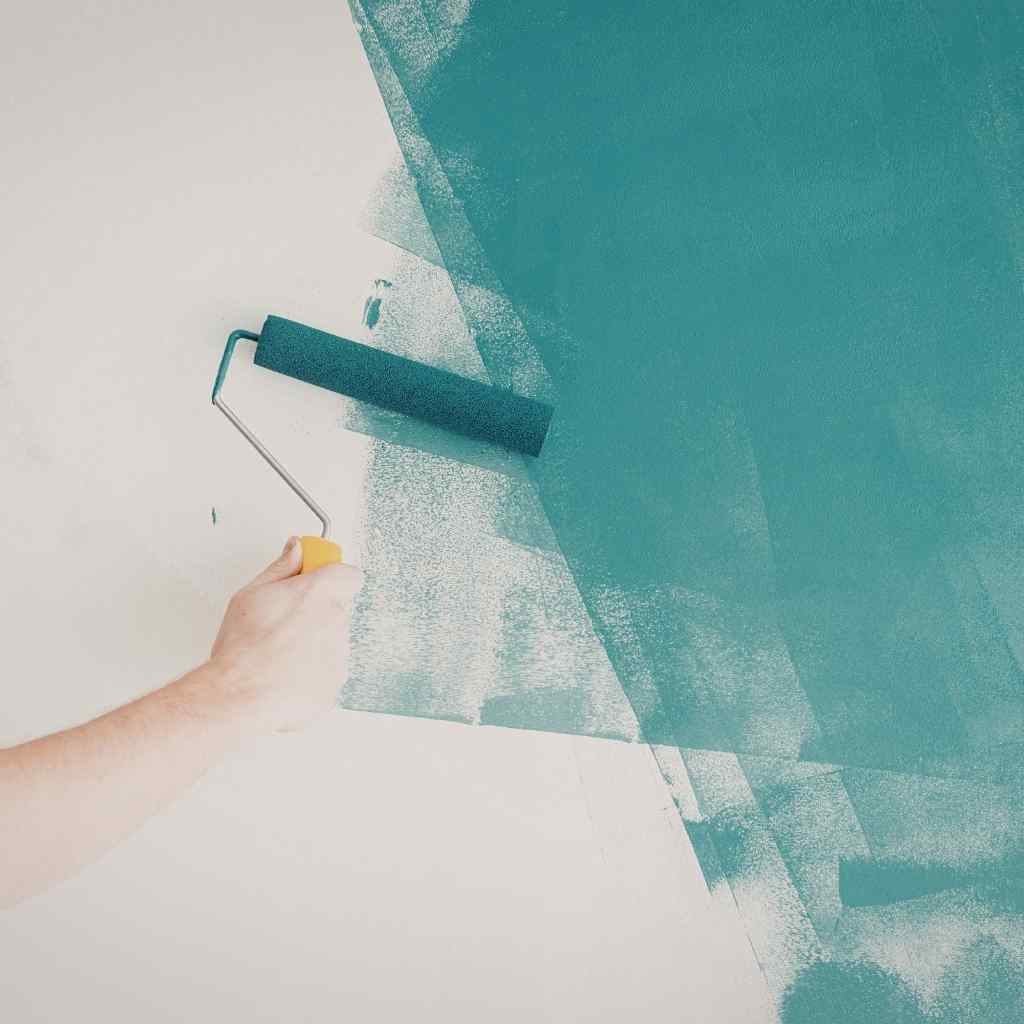 Sigara sararmış duvar boyama